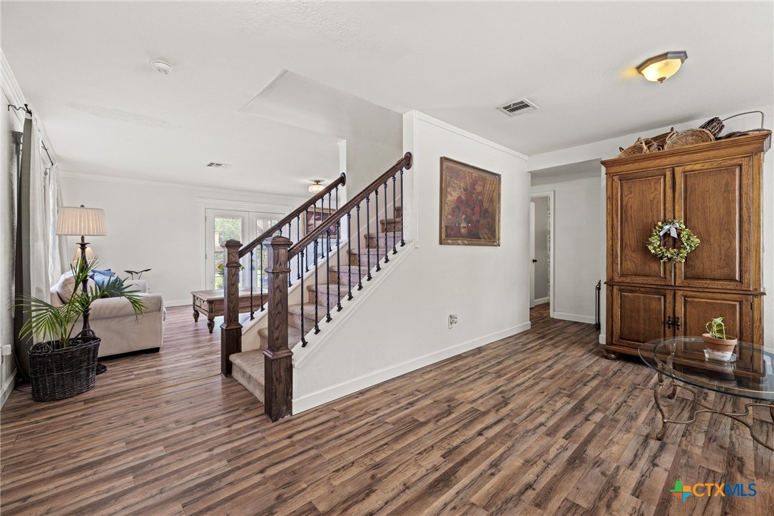 1800 Grassland Drive Property Photo 15