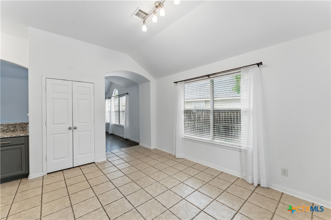 320 Meadow Park Property Photo 22