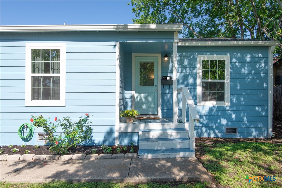 1310 S 49th Street Property Photo 4