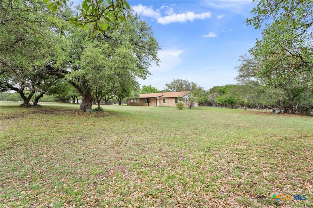 627 County Road 3376 Property Photo 3