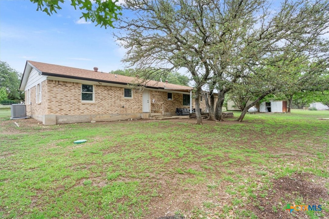 627 County Road 3376 Property Photo 21