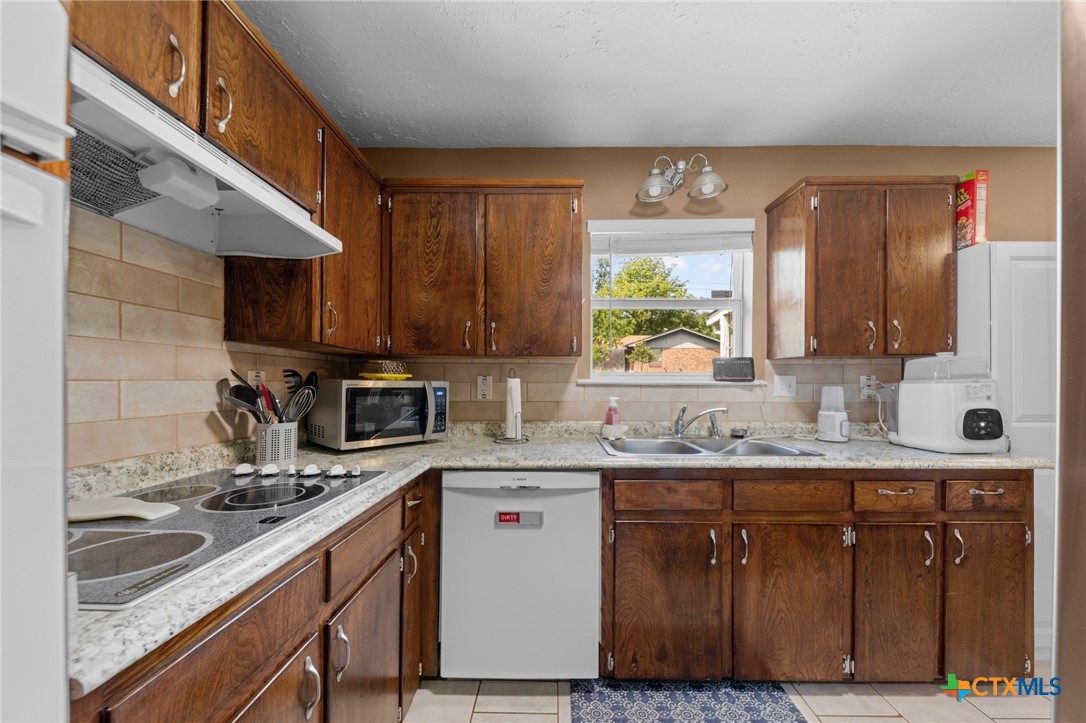 1611 Velma Avenue Property Photo 11