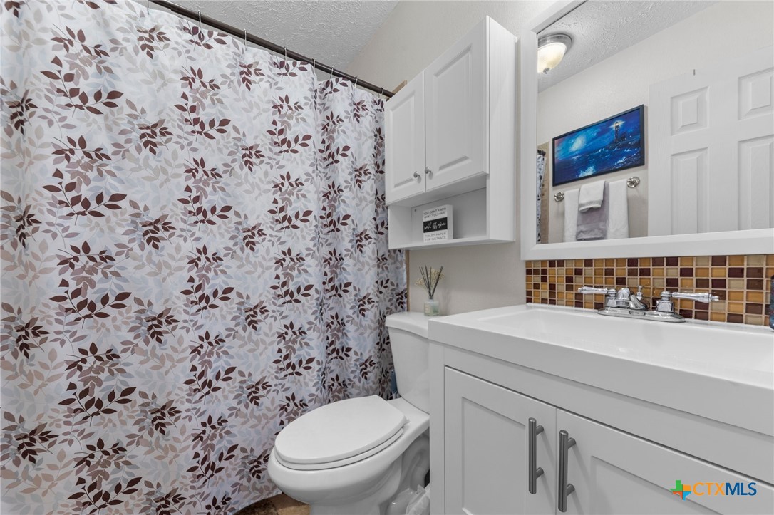 1611 Velma Avenue Property Photo 15