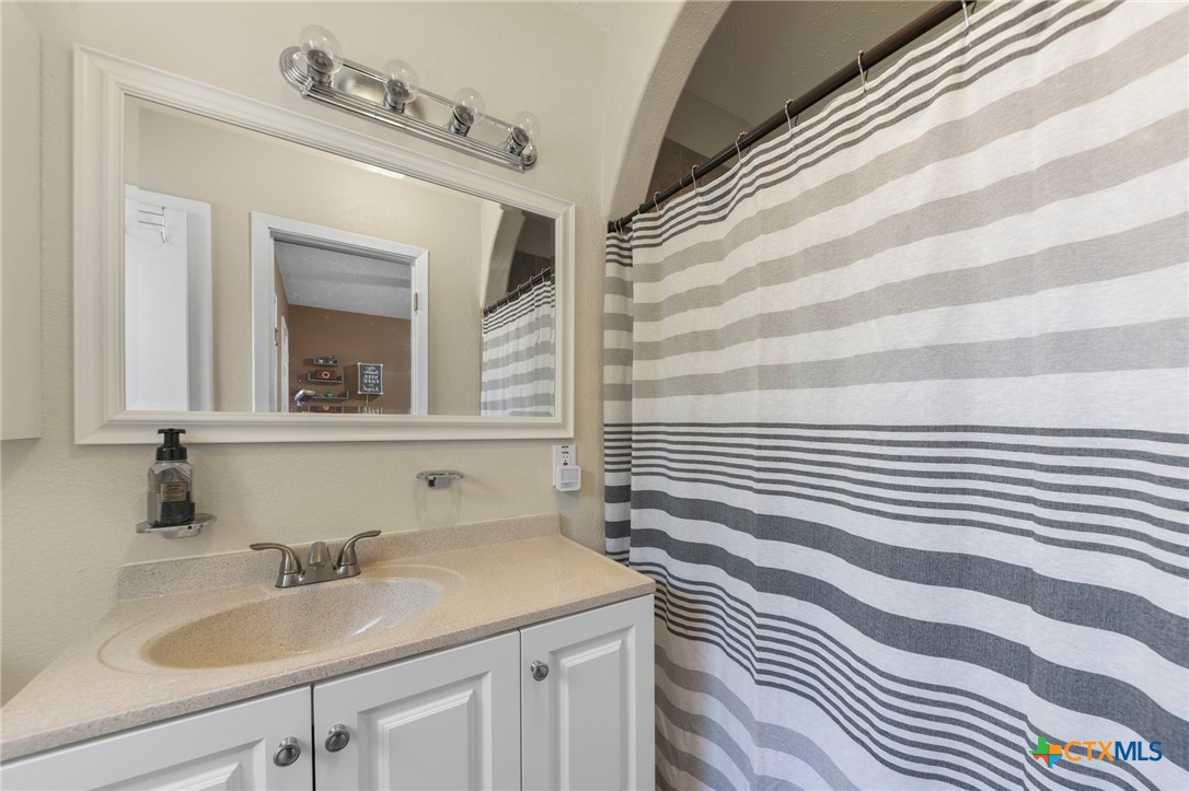 1611 Velma Avenue Property Photo 21