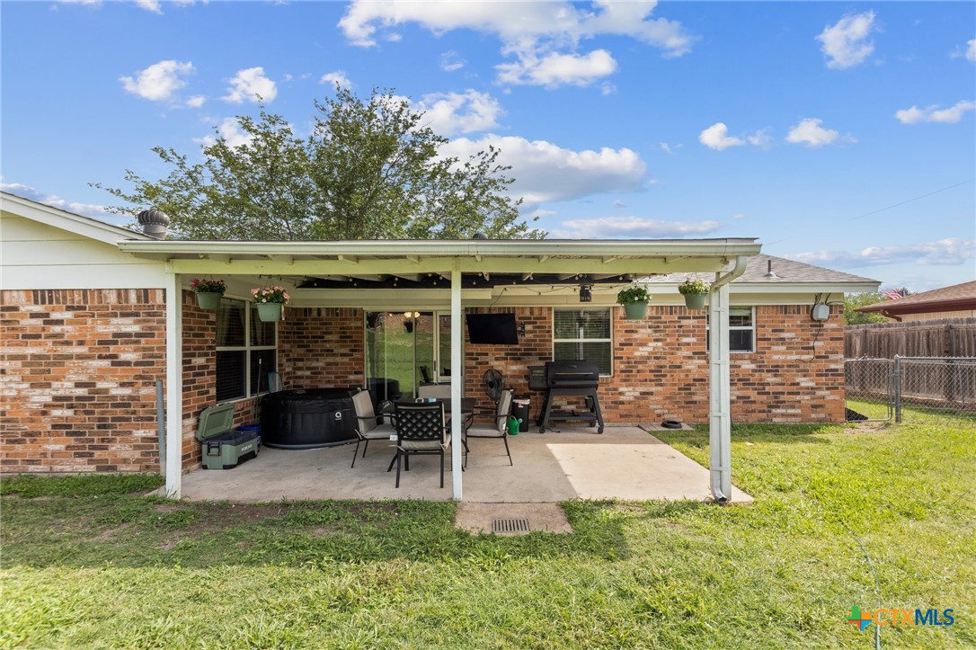 1611 Velma Avenue Property Photo 25