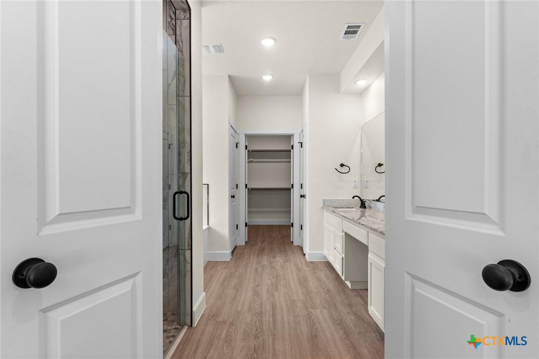 2119 Blackhawk Loop Property Photo 13