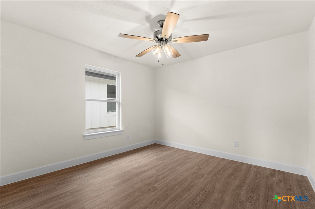 2119 Blackhawk Loop Property Photo 18