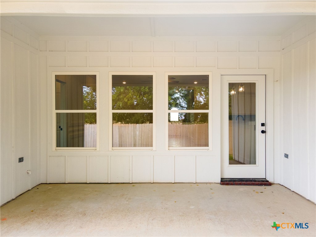 2119 Blackhawk Loop Property Photo 22