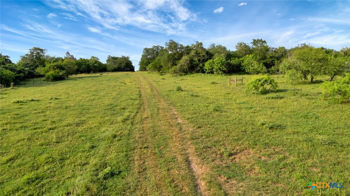 000 San Antonio River Road Property Photo 11