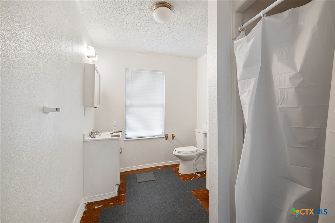 135 University Drive Property Photo 22