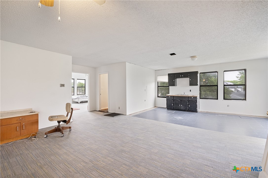135 University Drive Property Photo 24