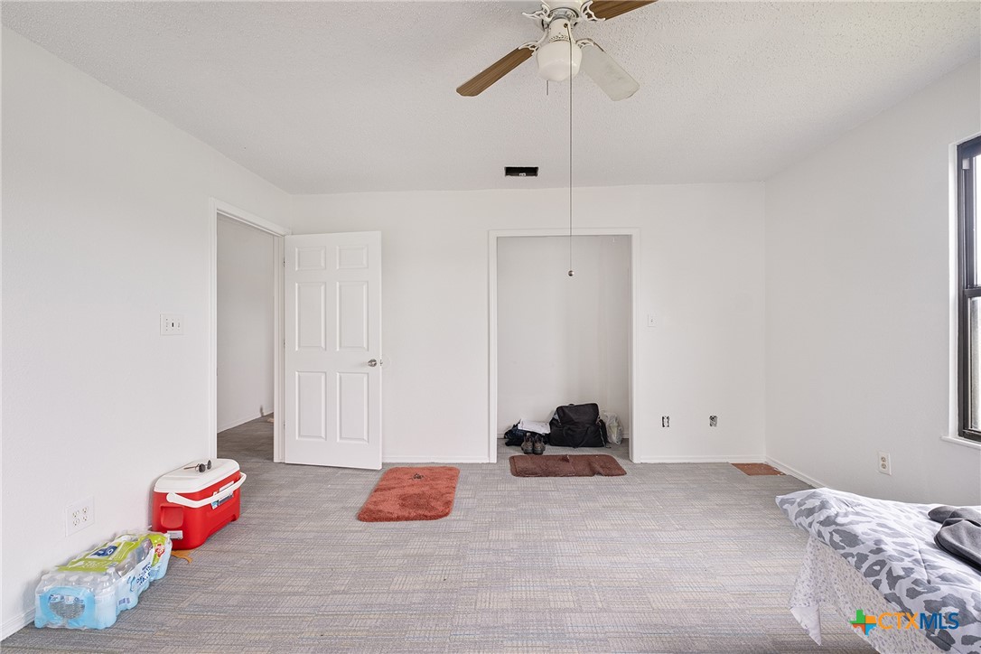 135 University Drive Property Photo 27