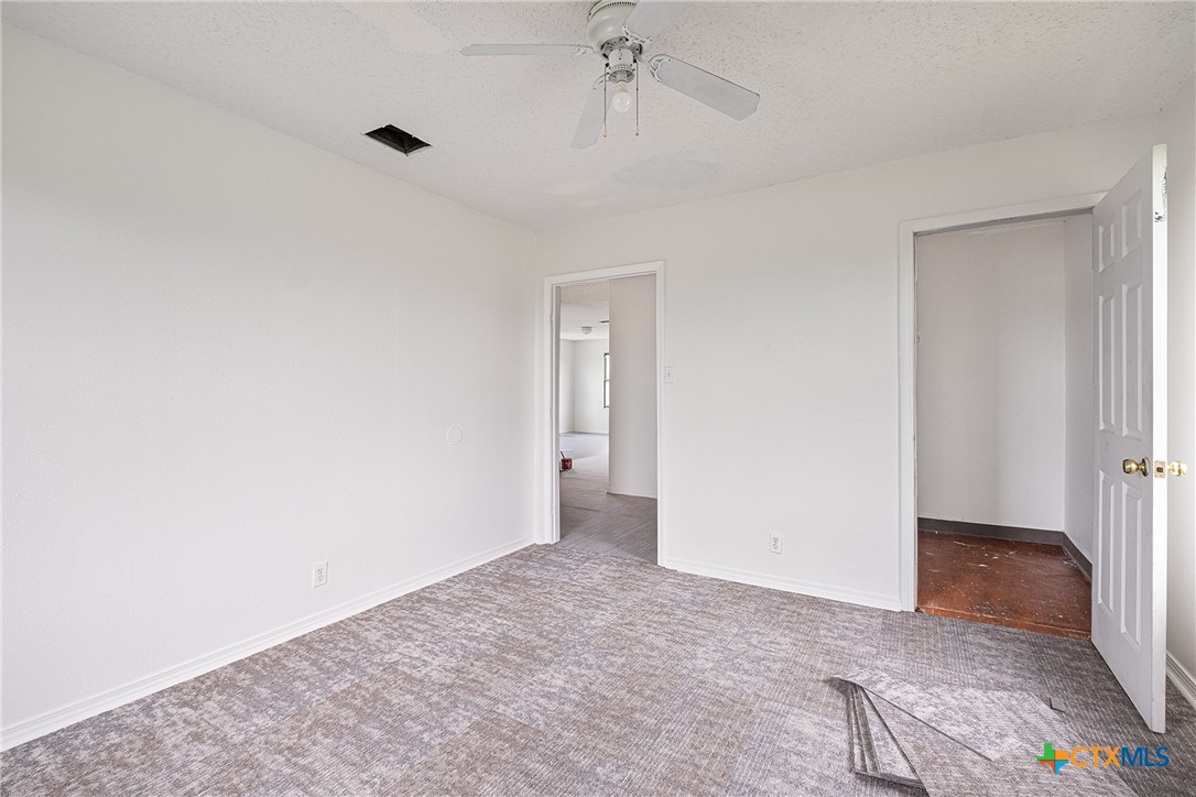 135 University Drive Property Photo 29