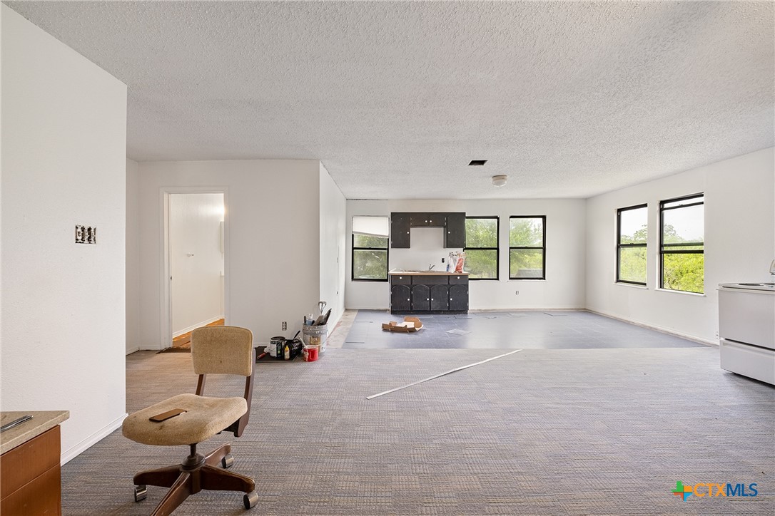 135 University Drive Property Photo 31