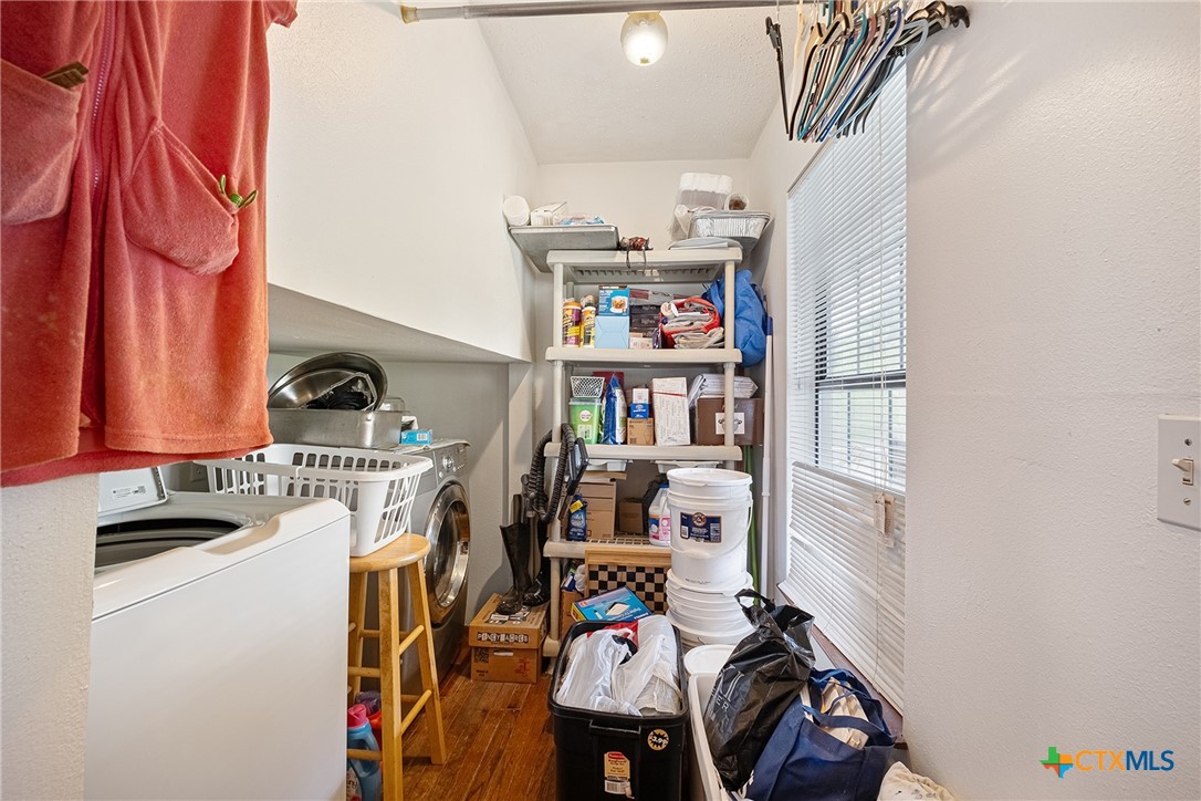 135 University Drive Property Photo 36