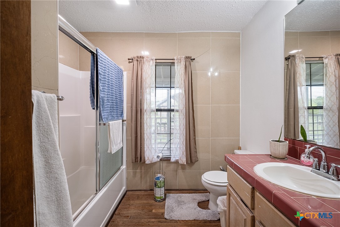 135 University Drive Property Photo 38