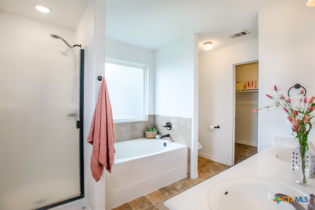 7202 Bose Ikard Drive Property Photo 20