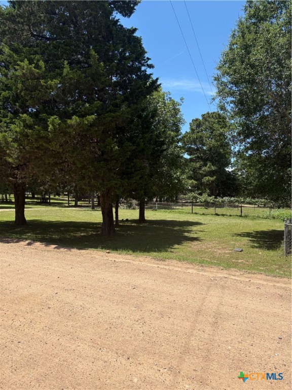 104 Crooked Creek Drive Property Photo 4