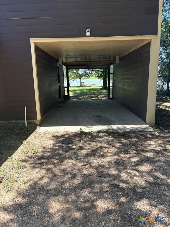 104 Crooked Creek Drive Property Photo 10
