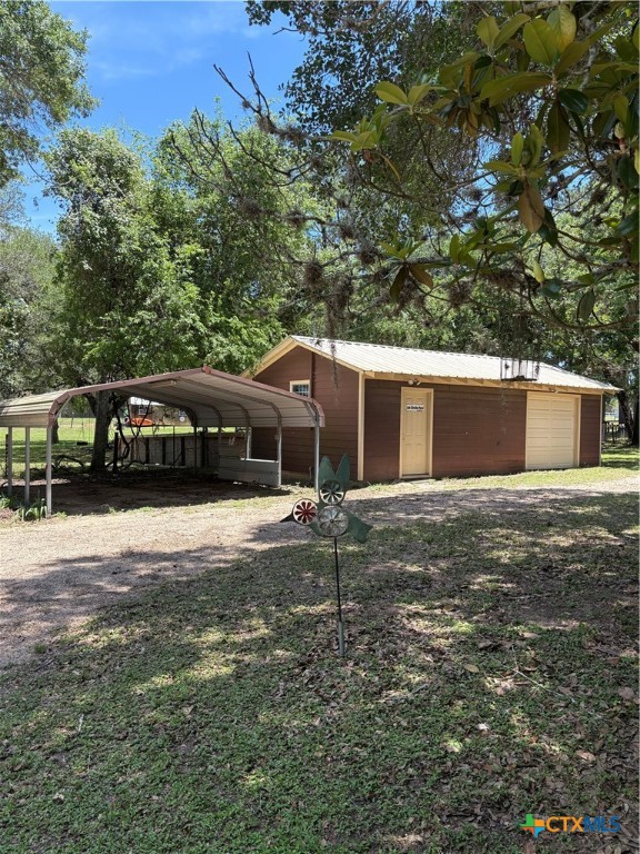 104 Crooked Creek Drive Property Photo 12