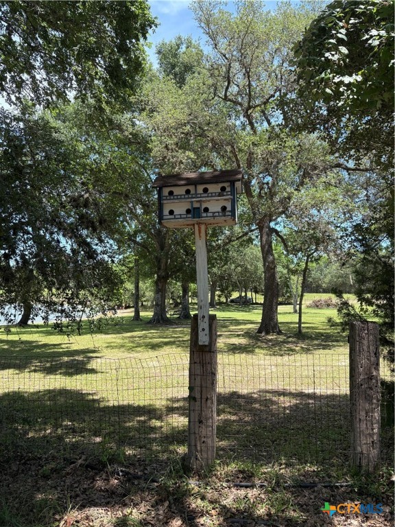 104 Crooked Creek Drive Property Photo 19