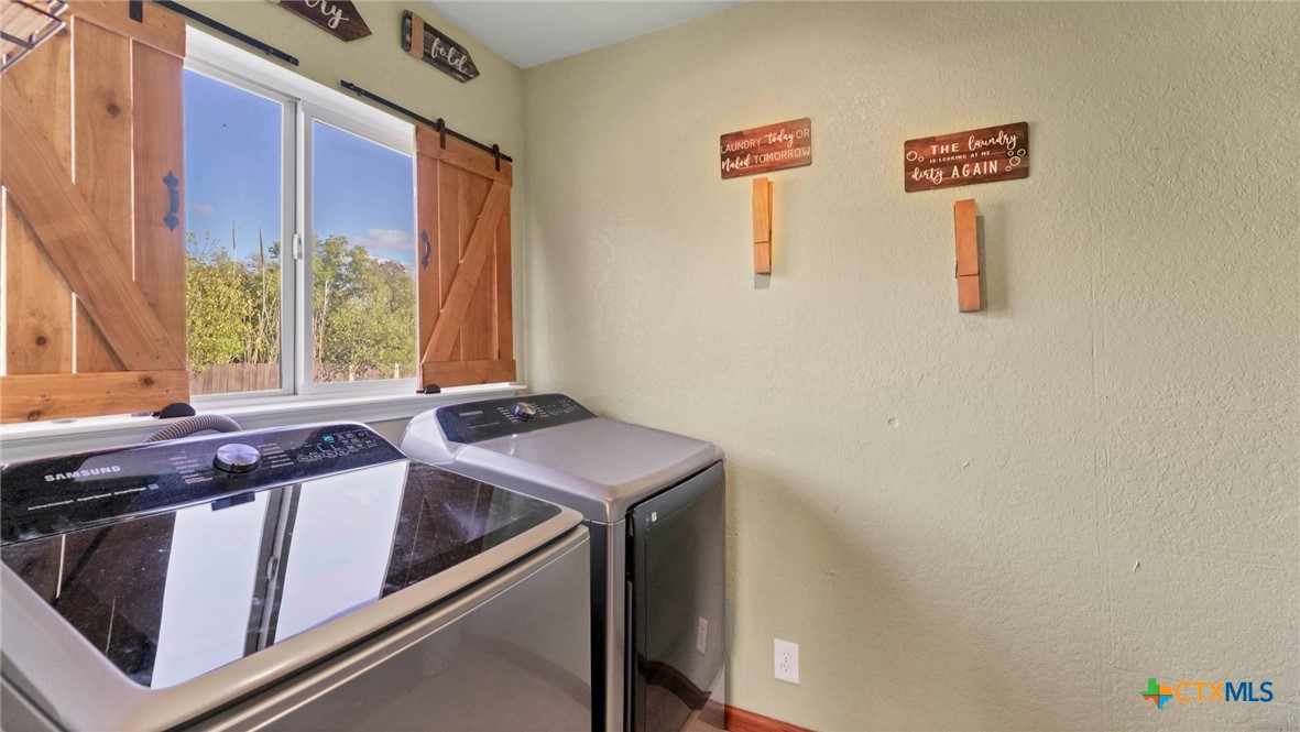 1131 Stone Trail Property Photo 26