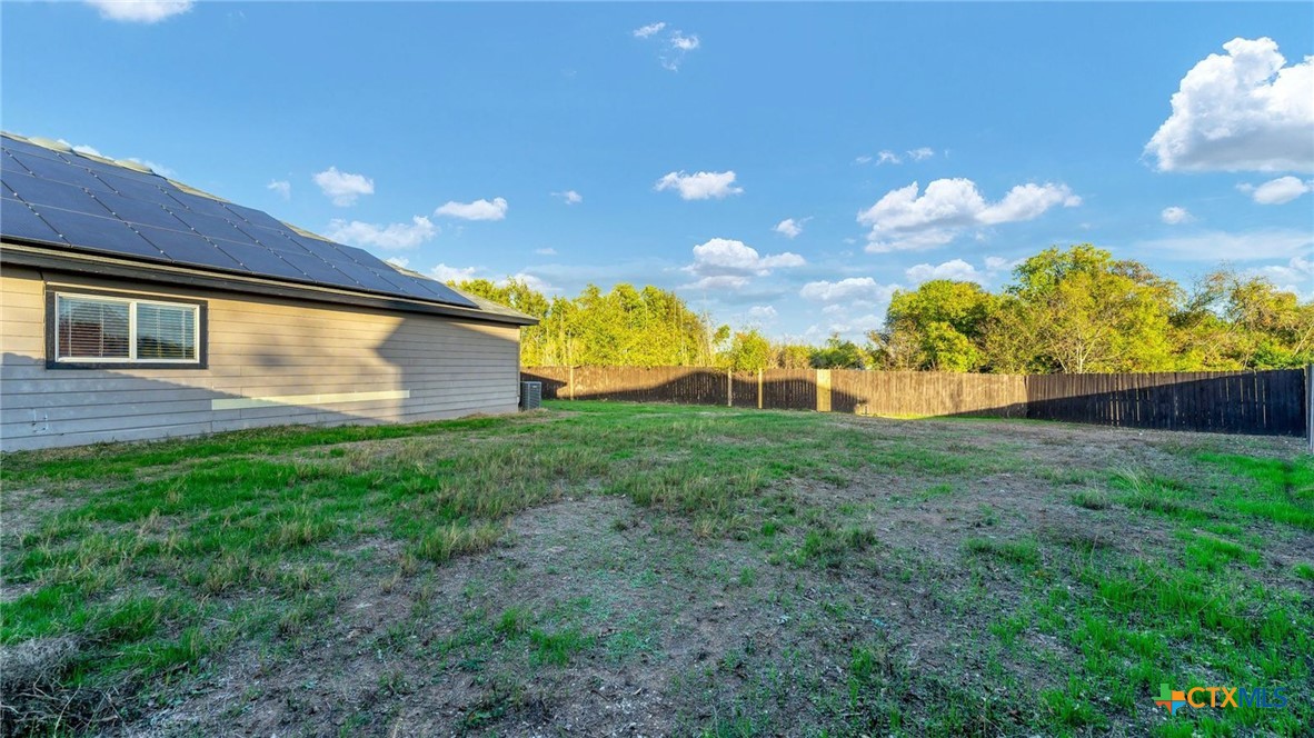 1131 Stone Trail Property Photo 28