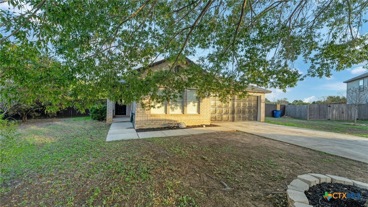 1131 Stone Trail Property Photo 32