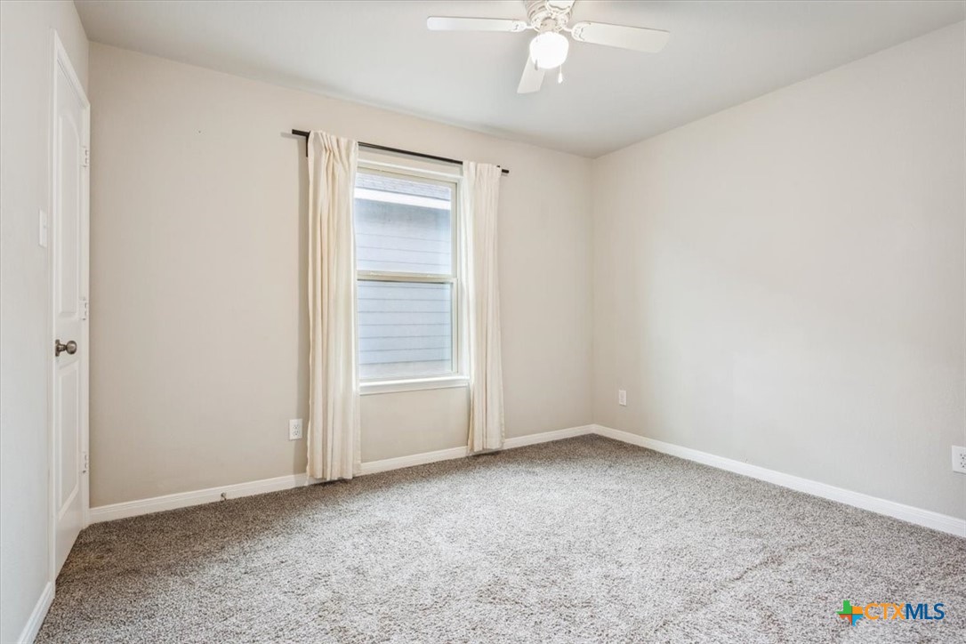 610 Hobby Road Property Photo 22