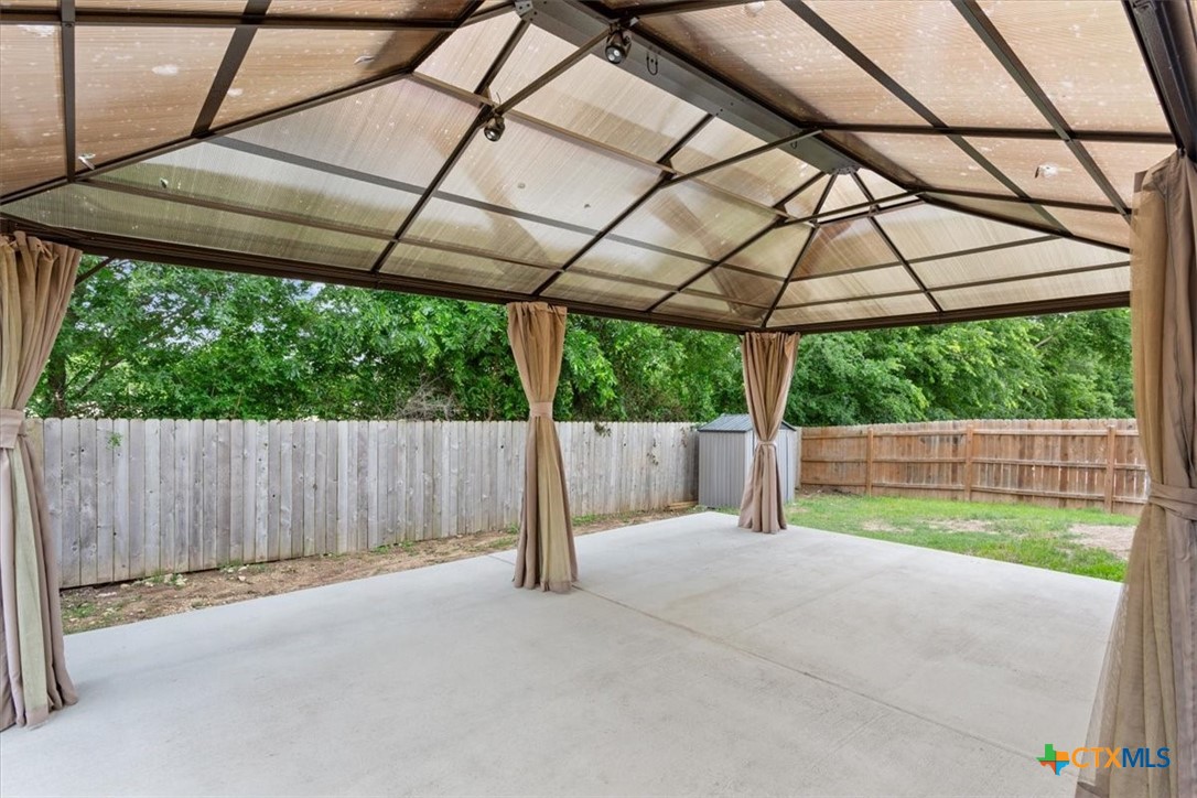 610 Hobby Road Property Photo 26
