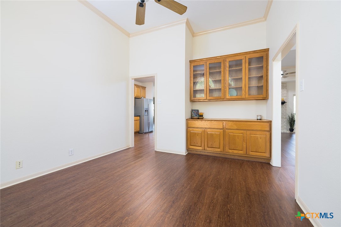 552 Mountain Oaks Drive Property Photo 8