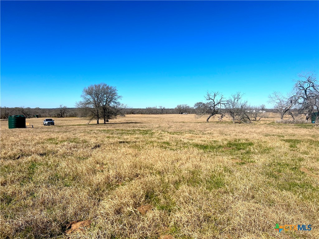 5615 Tenney Creek Road Property Photo 1