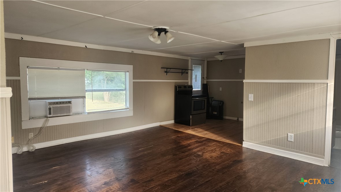 206 E Reagan Avenue Property Photo 7