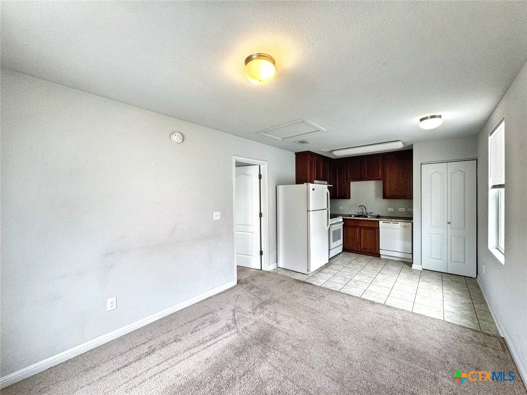 340 Perry Street Garage Apartment Property Photo 7