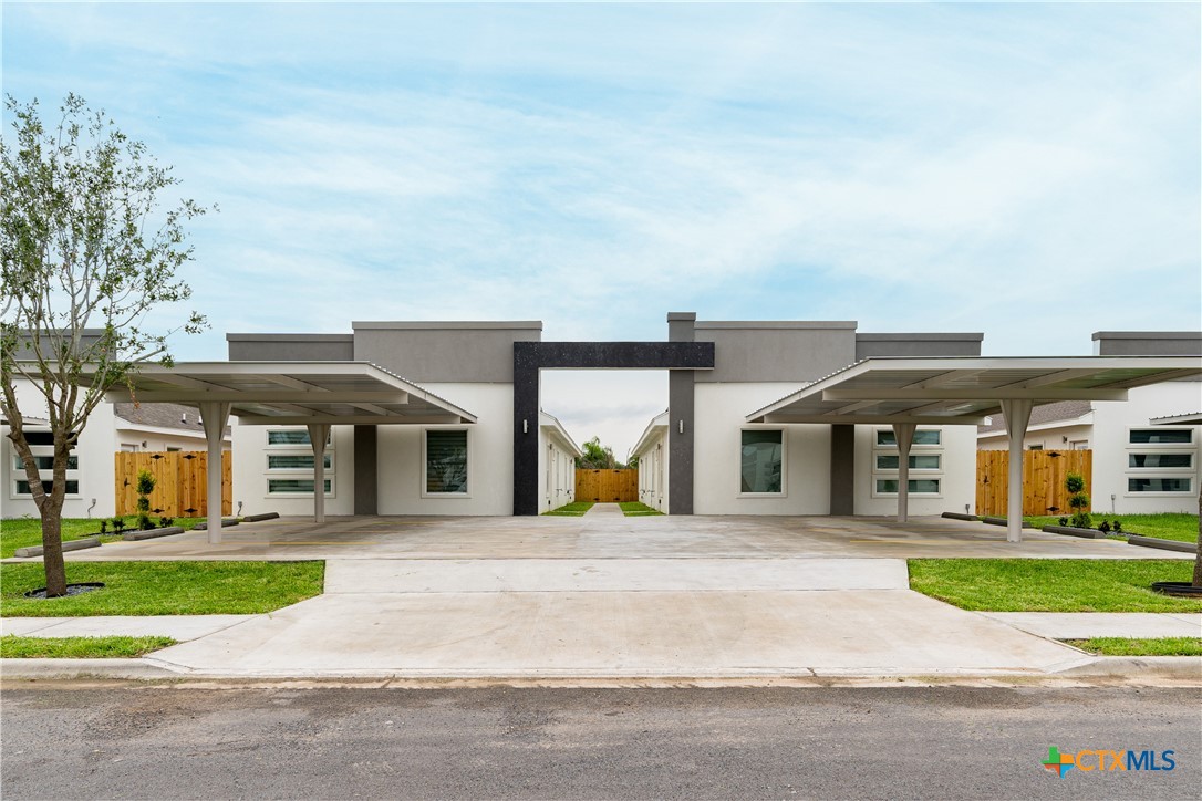 1707 Angelina Drive 2 Property Photo 1