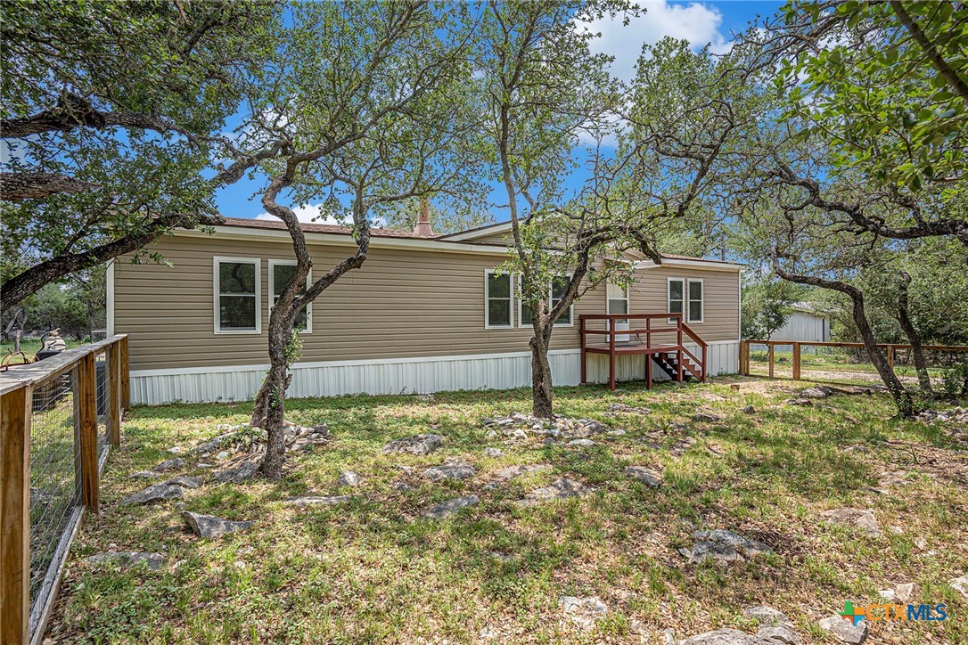 1111 Willis Way Property Photo 2