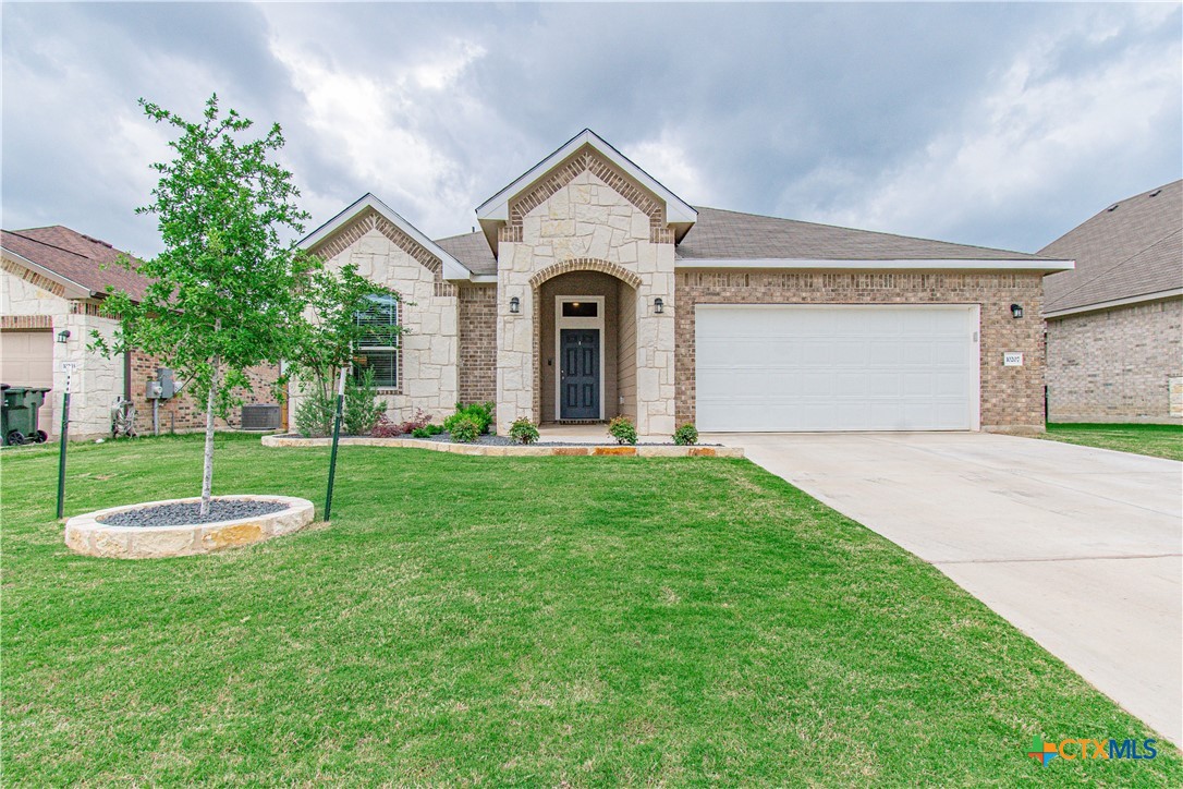 10207 Six Shooter Lane Property Photo 1