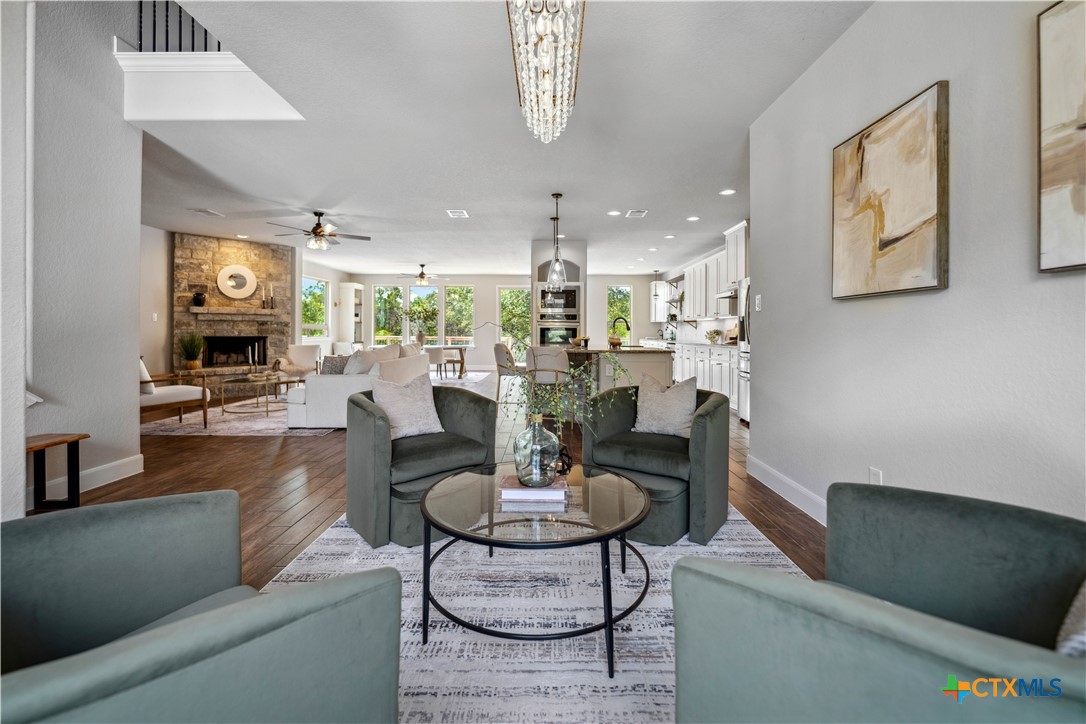 1621 Angolo Property Photo 4