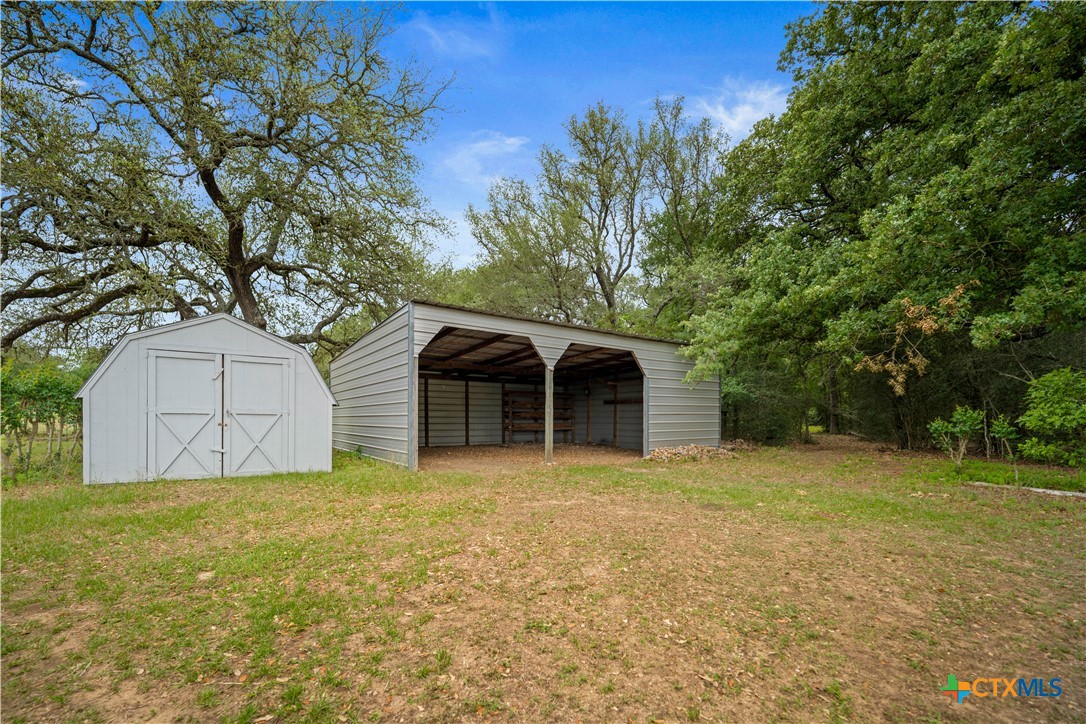 182 Grassy Creek Road Property Photo 5