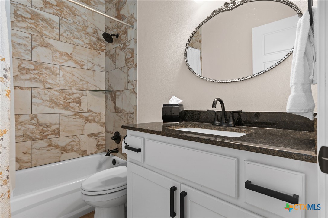 2727 Torino Reale Avenue Property Photo 18