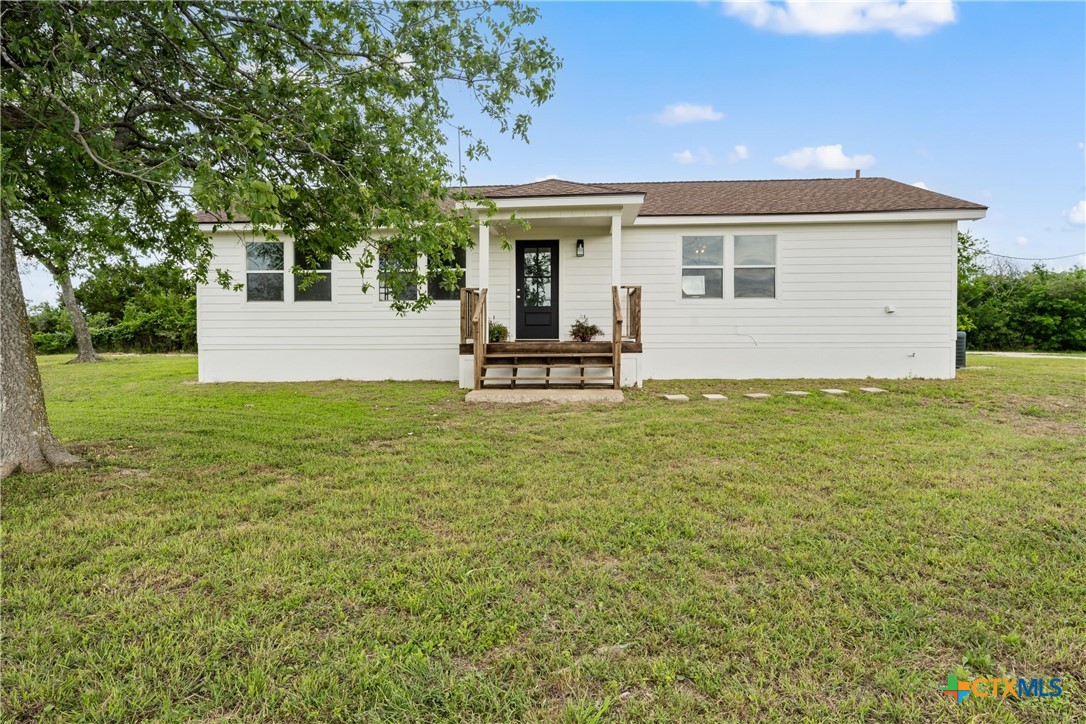 470 E Ridge Property Photo 2