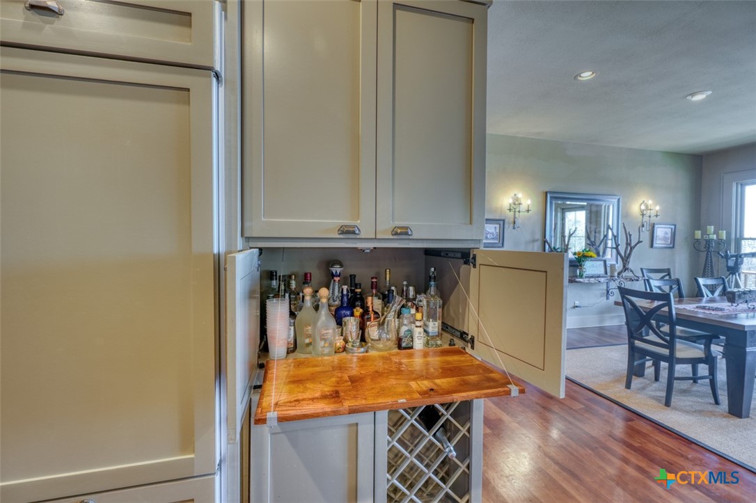 244 Scenic View Drive Property Photo 11