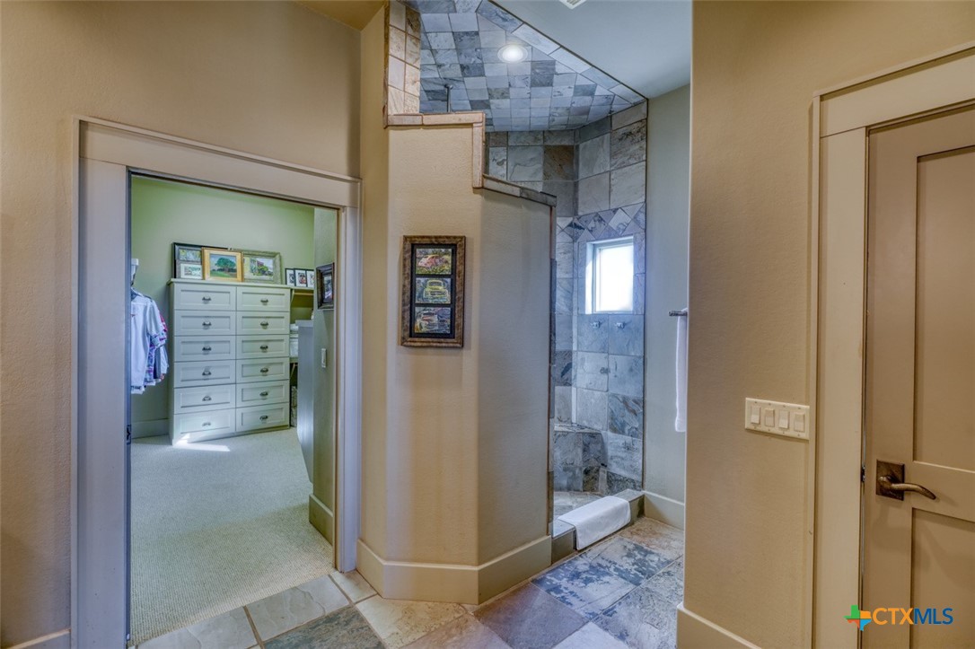 244 Scenic View Drive Property Photo 15