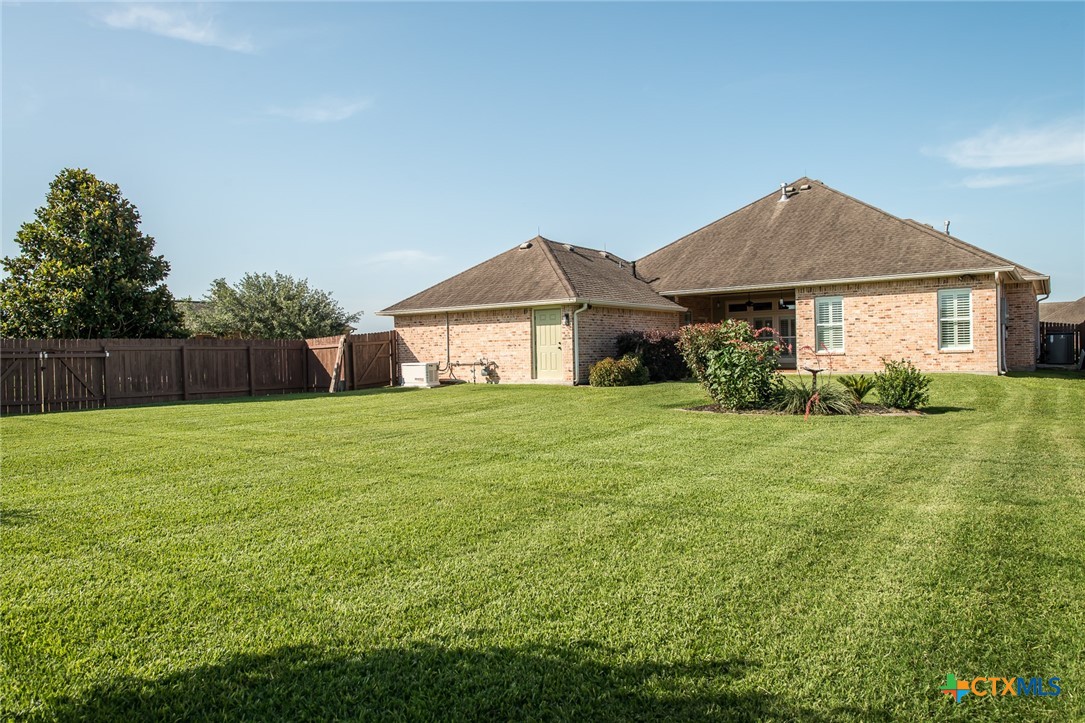 214 Iron Gate Property Photo 38