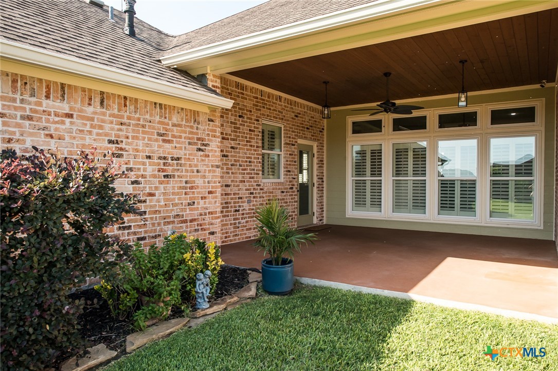214 Iron Gate Property Photo 43