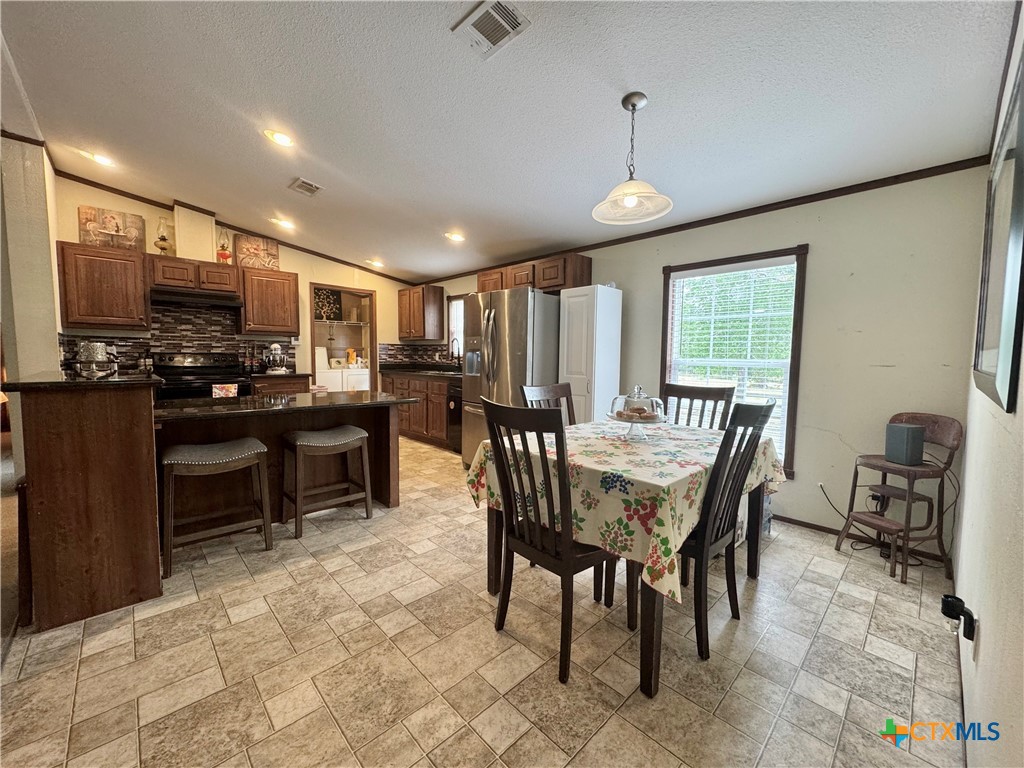 11420 Fm 531 Property Photo 11