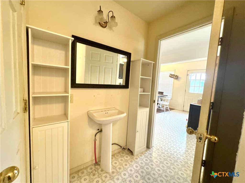 11420 Fm 531 Property Photo 36