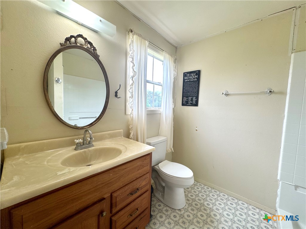 11420 Fm 531 Property Photo 40