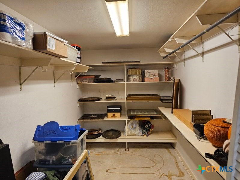 263 E Garden Street Property Photo 12