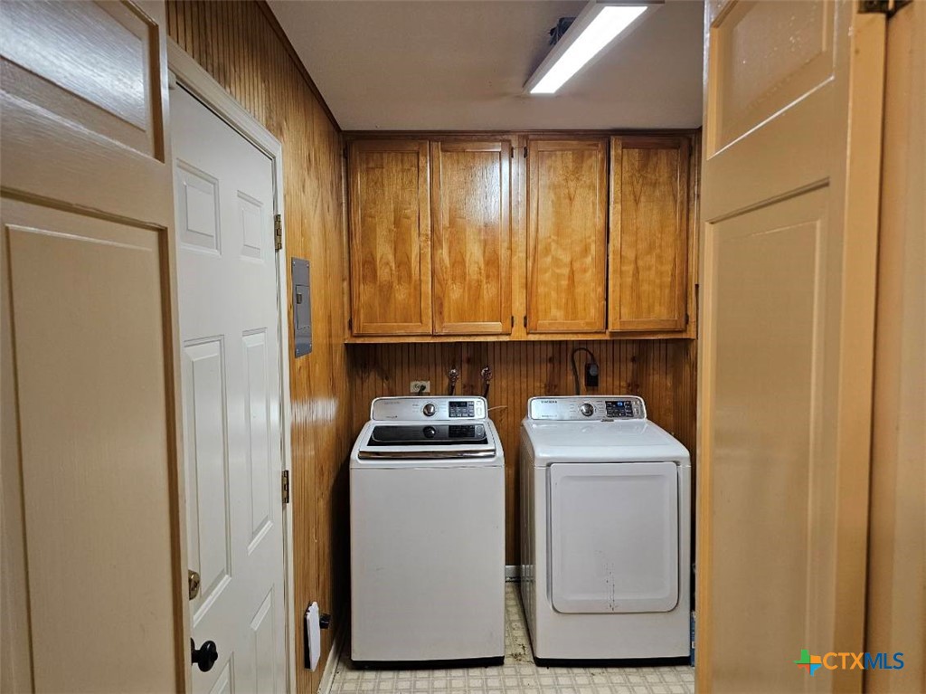 263 E Garden Street Property Photo 13
